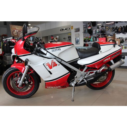 YAMAHA RD500
