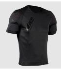PECTORAL CAMISETA CON HOMBRERAS